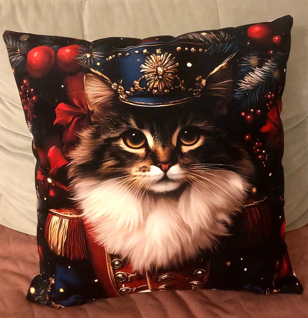 poduszki z grafiką Poduszka bożonarodzeniowa kotek