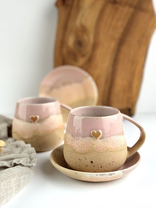 filiżanki Filiżanka Beczułka ze spodkiem 320 ml - Różowe migdały z sercem