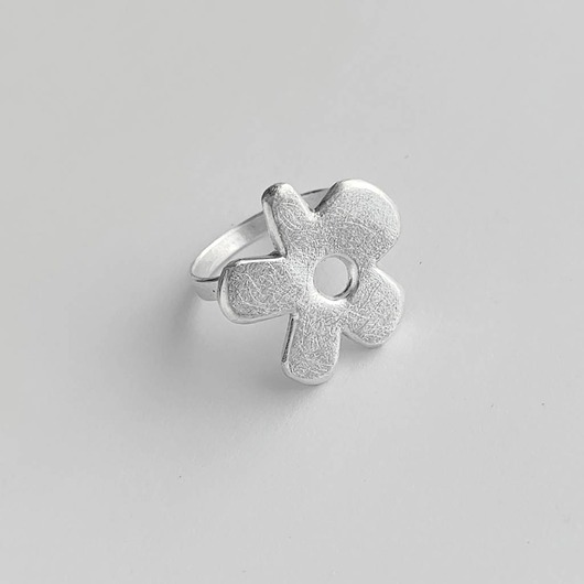 pierścionki srebrne Pierścionek Kwiat