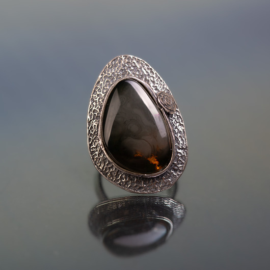 pierścionki srebrne Pierścionek srebrny z bursztynem bałtyckim róża