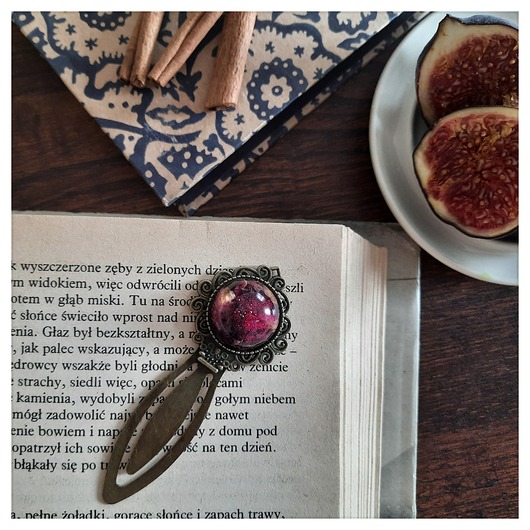 Zakładka z płatkami róży Figa handmade accessories