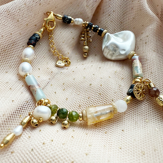 bransoletki z kamieni naturalnych Między Ziemią a Światłem - Bransoletka manifest stylu