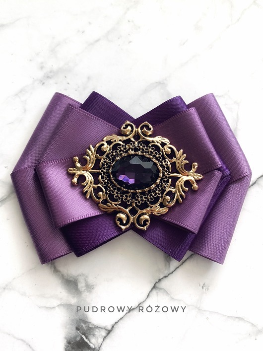 broszki Niesamowita Brosza z fioletowym kryształem New