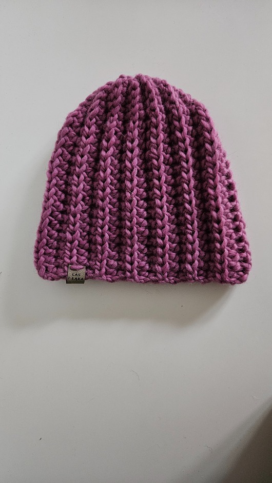 czapki damskie Czapka wełniana w kolorze starego różu