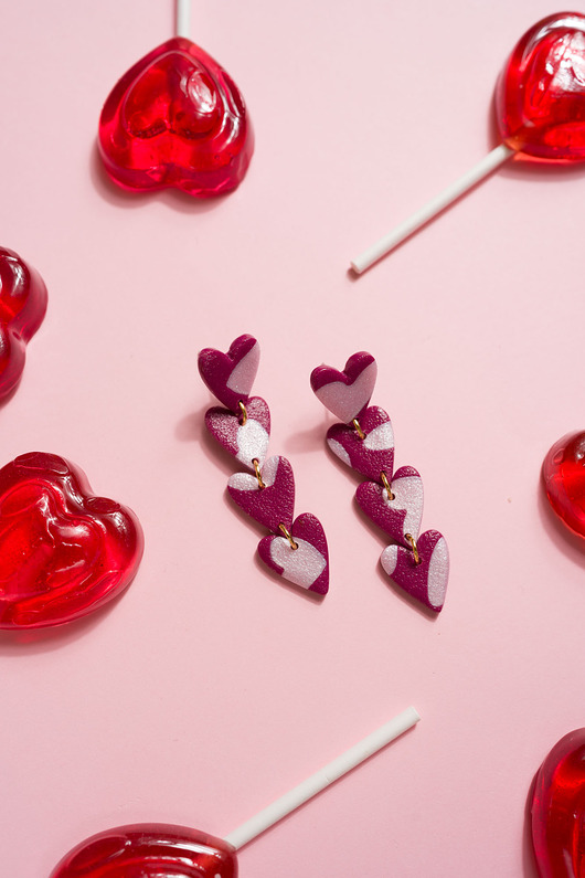 kolczyki z masy plastycznej Wiszące łańcuszki serca edycja walentynkowa