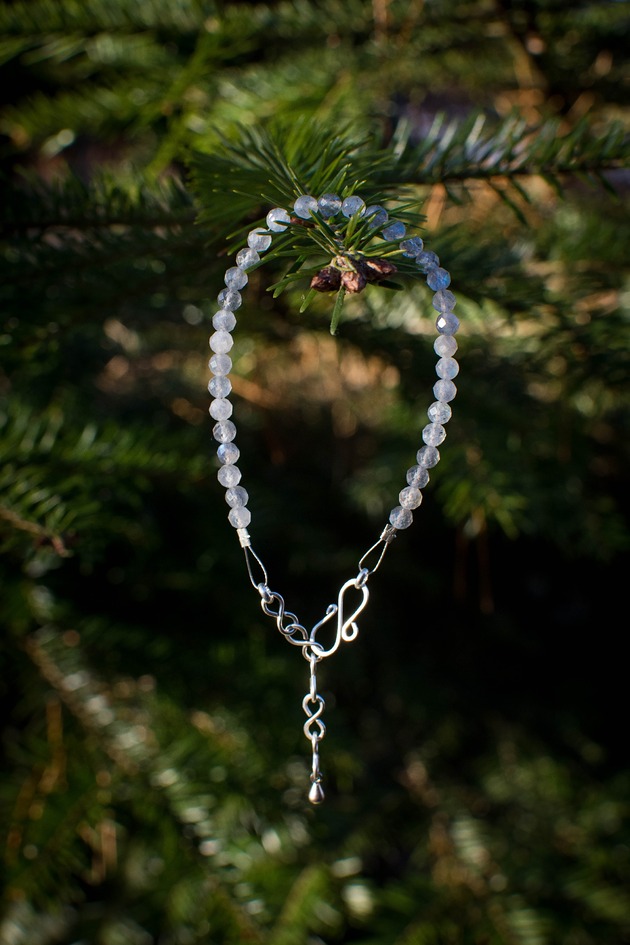bransoletki wire wrapping Miedziana bransoletka z labradorytem