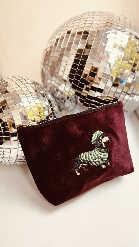 kosmetyczki Welurowa kosmetyczka jamnik