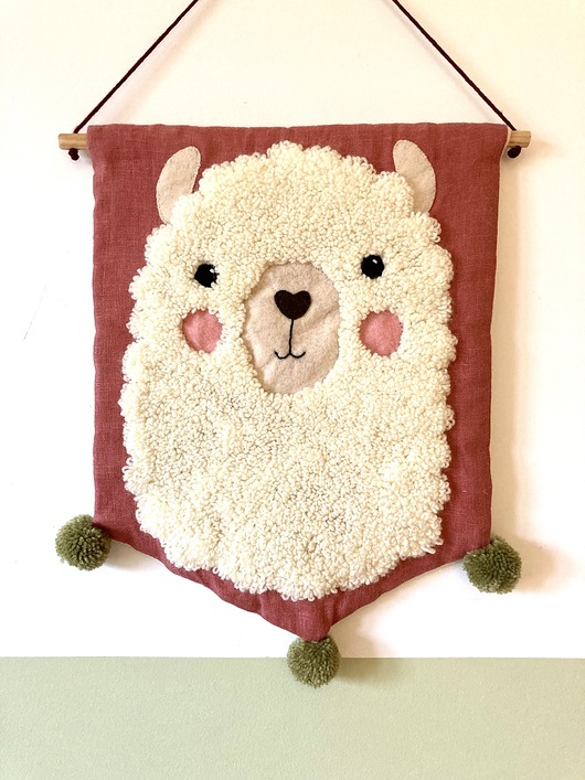 makramy Makatka Lama