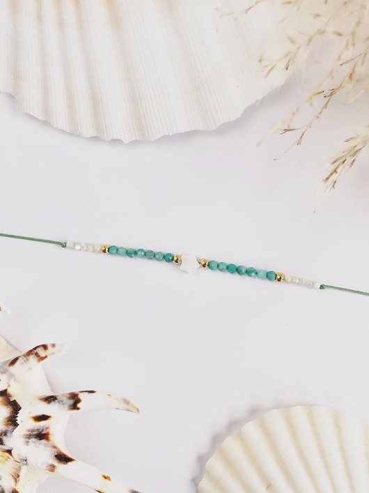 Bransoletka na sznurku AURA z Amazonitem Gleeme Jewellery