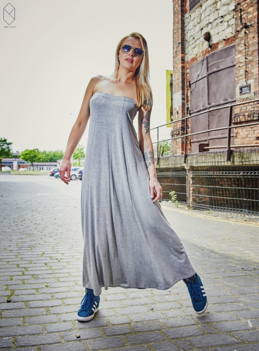 V trapeze MONOS Design