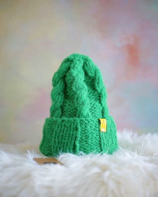 czapki damskie Czapka z alpaki z warkoczami LULLABY zielona