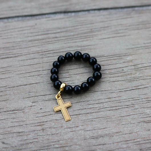 Pierścionek elastyczny onyks z krzyżykiem Coccola JEWELLERY