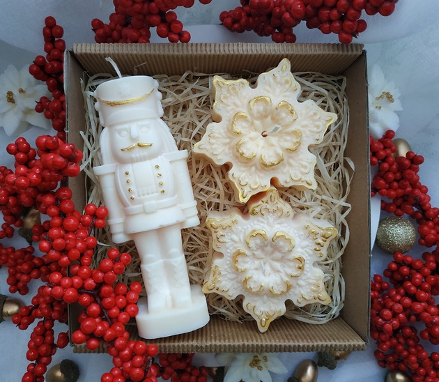 świeczniki i świece Świąteczny zestaw prezentowy