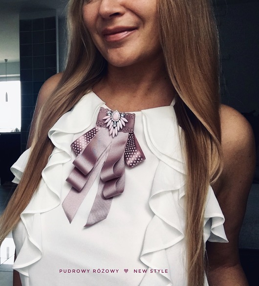 Brosza/ Krawat  Glamour Pudrowy Różowy