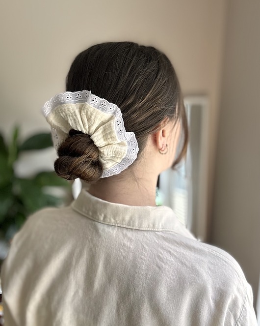 gumki do włosów Scrunchie/frotka Haft angielski