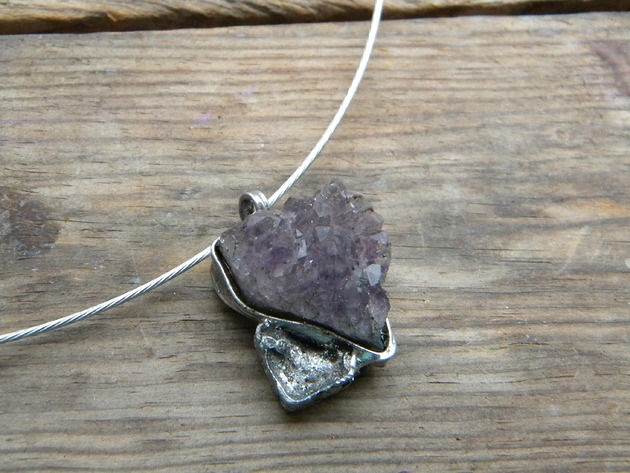 srebrne naszyjniki Surowy ametyst   - naszyjnik