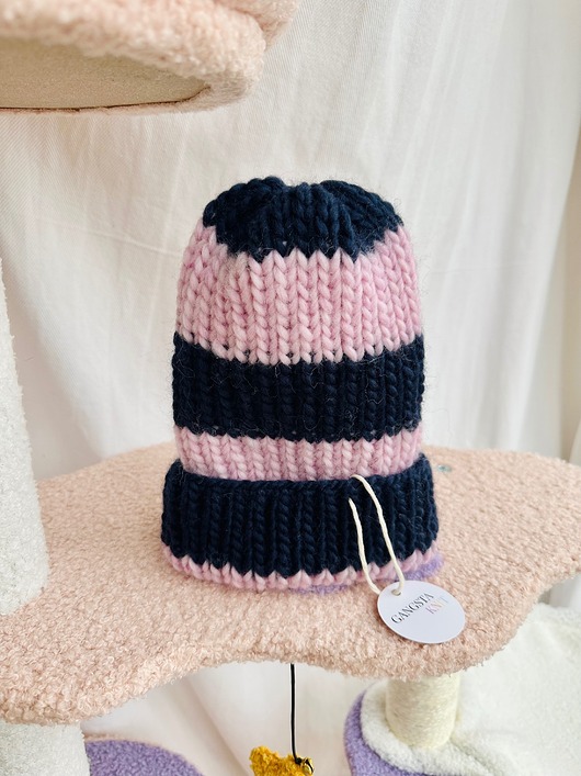 czapki damskie Wełniana czapka Lily 100% wełna handmade ręcznie robiona