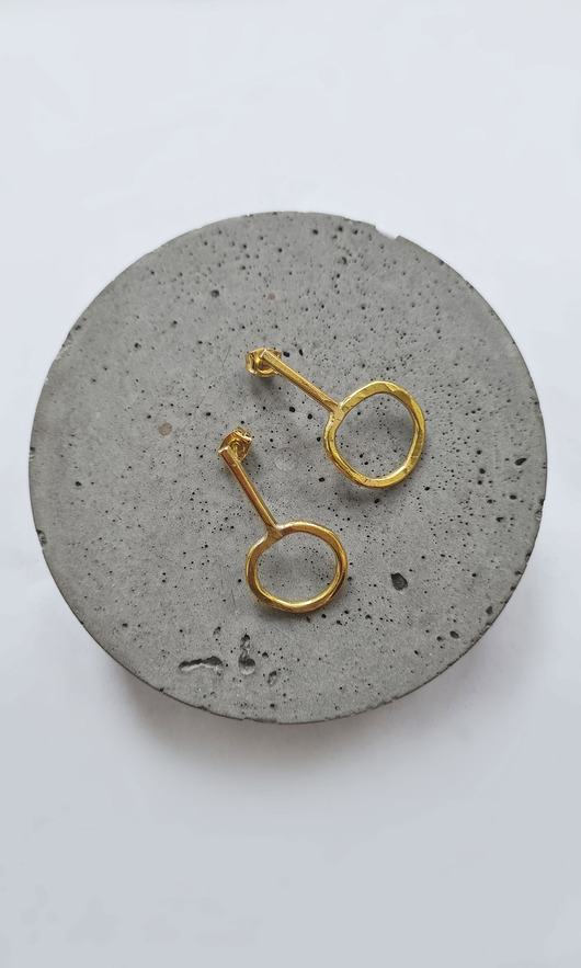 kolczyki pozłacane Kolczyki IO złocone sztyfty proste