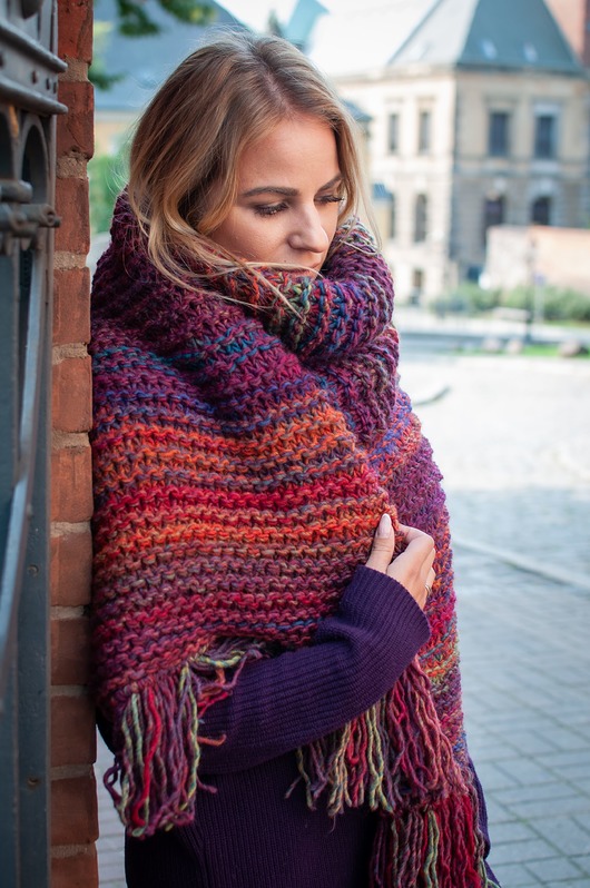 szale damskie MAXCOLOR duży szal robiony ręcznie "wesoły melanż"