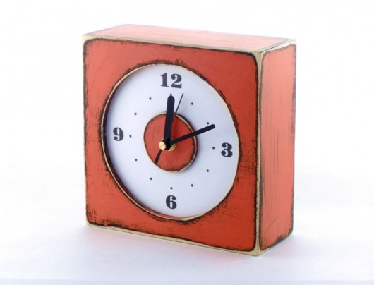 KwadrokOLOr olde orange Clock Wood Studio