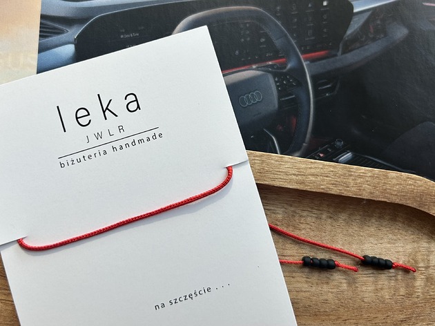 biżuteria męska Bransoletka czerwony sznurek "na szczęście"