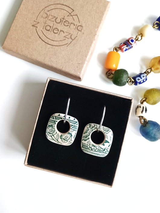 kolczyki ceramiczne Kolczyki ceramiczne w zielone kwiaty koła dwustronne