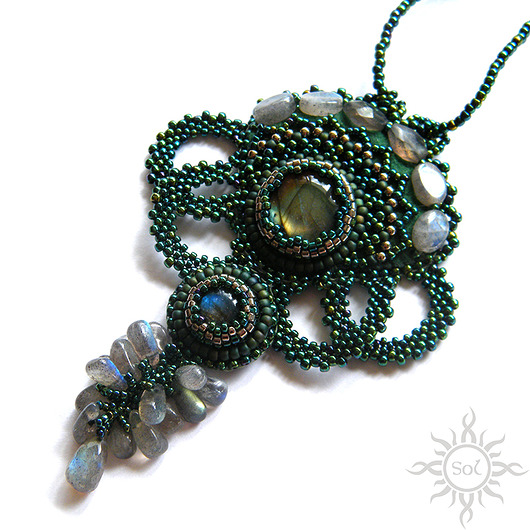 Almir, ażurowy naszyjnik z labradorytem, beading Sol