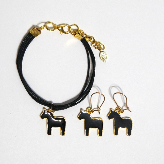 komplet biżuterii Komplet - bransoletka, kolczyki - Konik czarny