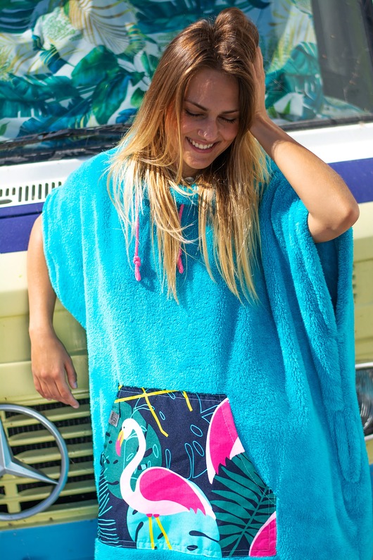 SurfPoncho HugMe made by 7084 HugMe