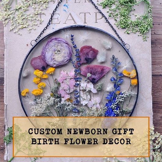 Ozdoby na ścianę Prezent na narodziny dziecka - kwiaty urodzeniowe