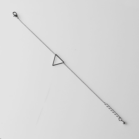 Bransoletka Slim Triangle v Silver Mitsu