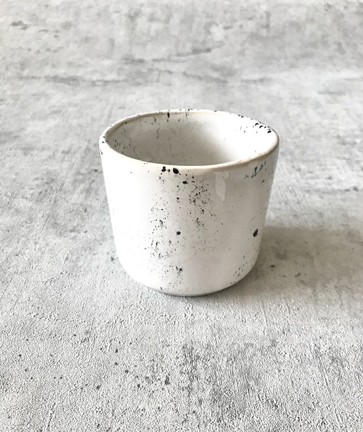 czarka ceramiczna na espresso black ink Projekt Ładniej