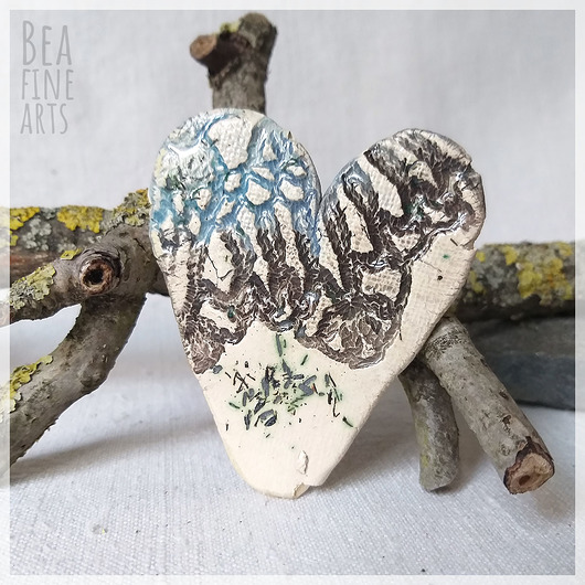 magnesy Unikatowe ceramiczne serduszko z koronką - magnes