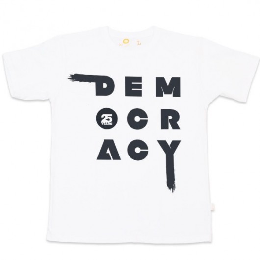 Democracy 25 years White odCZAPY odCZAPY