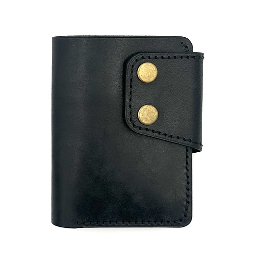 portfele damskie Czarny duży portfel ręcznie uszyty ze skóry garbowanej roślinnie.