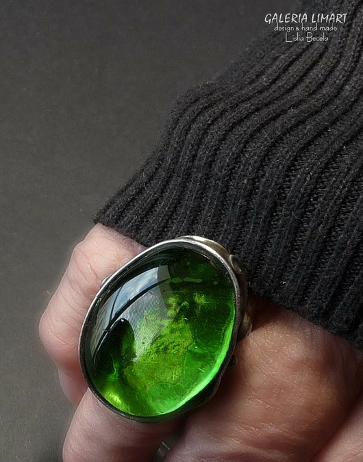pierścionki - różne Zielony pierścień Magiczny Zieleń to kolor nadziei Szklany handmade
