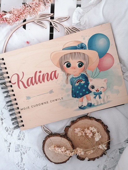kartki, zaproszenia na chrzest Album dla dziewczynki chrzest DZIEWCZYNKA Z BALONIKAMI