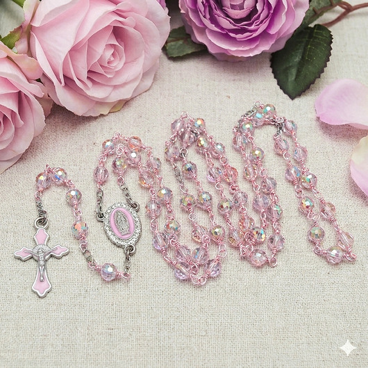 komunia - pozostałe Różowy różaniec z kryształków, ręcznie robiony, na I Komunię Św.