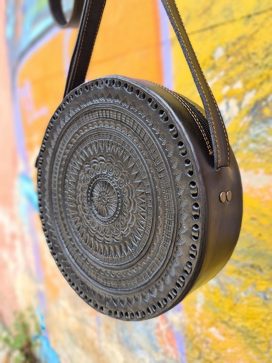 torby na ramię Torebka skórzana ręcznie robiona góralska okrągła na ramię Carmen Duża