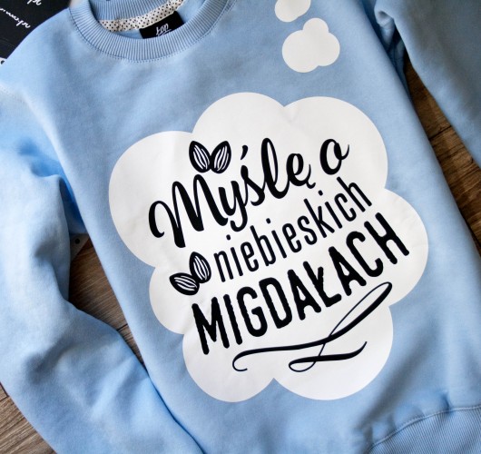 Bluza Baby Blue ,,Niebieskie Migdały  ŁAP NAS