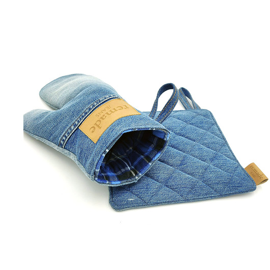 poduszka patchwork z jeansu remadeJEANS