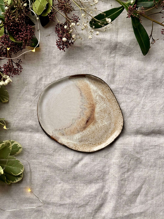 patery i talerze Spodek Sand dark