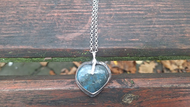 wisiory Z sercem - wisiorek