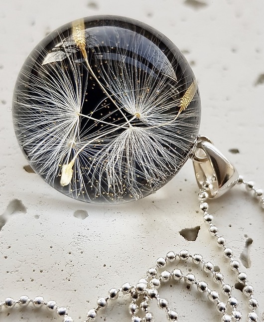 dmuchawiec w naszyjniku Grol Jewellery