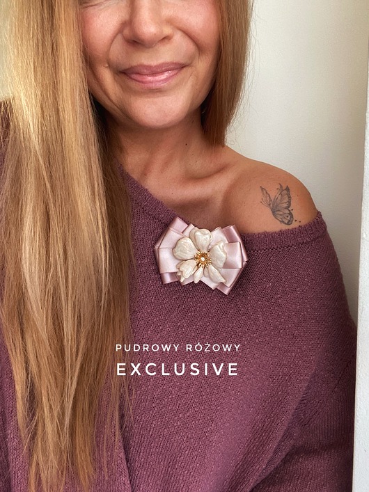 broszki Brosza z niesamowitym perłowym Kwiatem 3d NEW