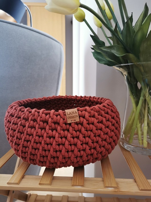 kosze do przechowywania Ozdobny kosz na komodę