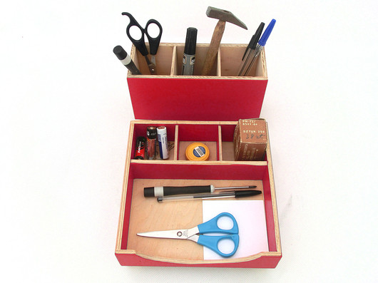 Organizer - zestaw na biurko - czerwony Clock Wood Studio