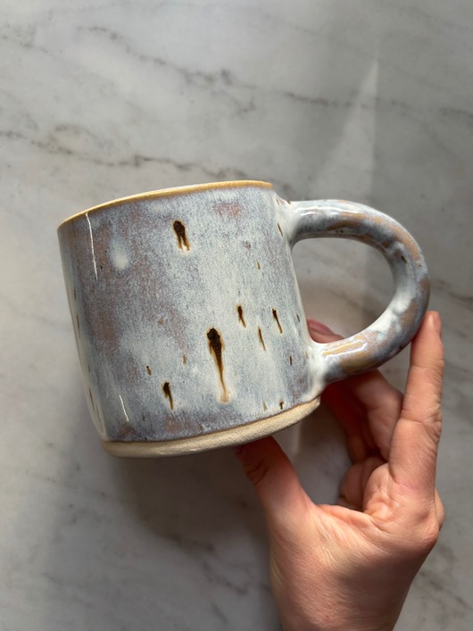 kubki i filiżanki Duży Ceramiczny Kubek Handmade 450 ml z Waterfalls