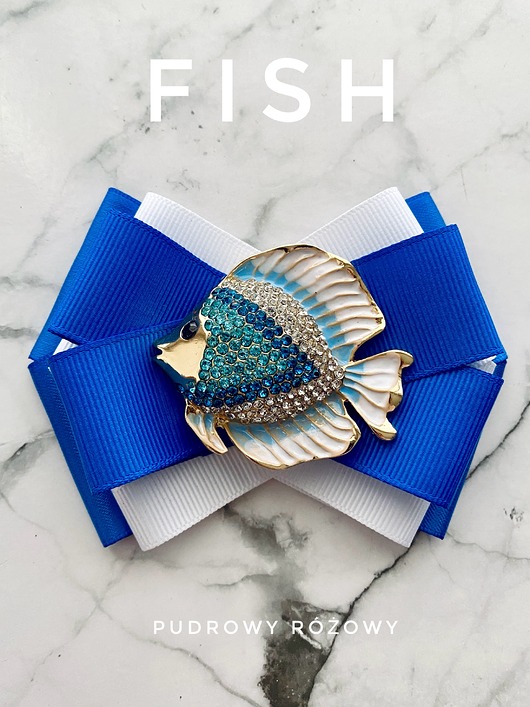 broszki Brosza z Kolekcji FISH z Rybką wysadzaną kryształkami
