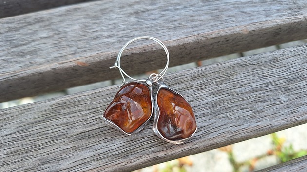kolczyki z kamieniami Kolczyki Amberki